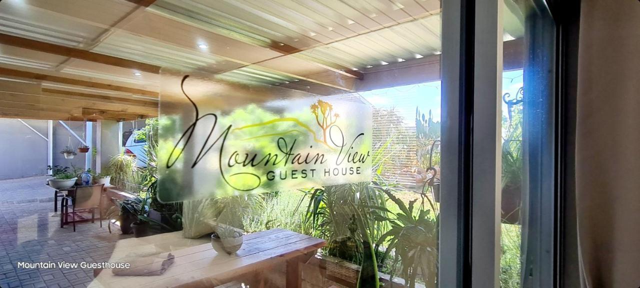 Mountain View Guesthouse Vanrhynsdorp Exterior photo